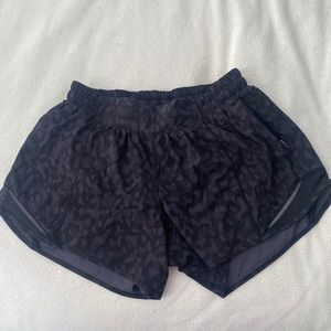 Lululemon hotty hot shorts